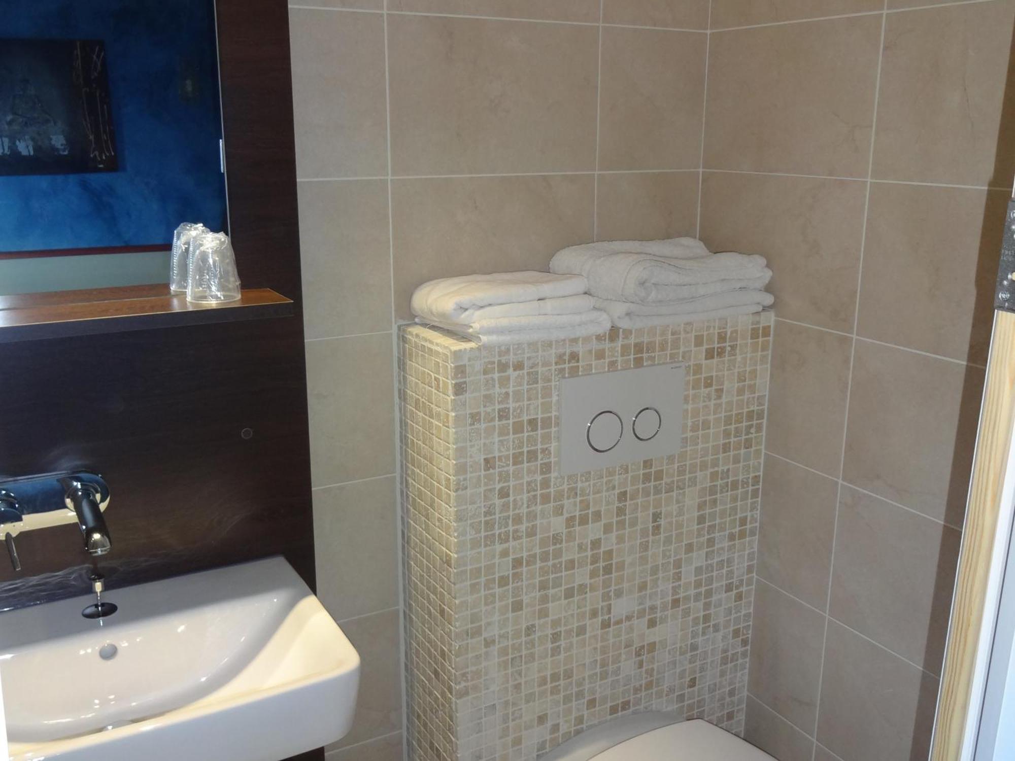 Hôtel La Champagne Ardenne Cabourg Quarto foto